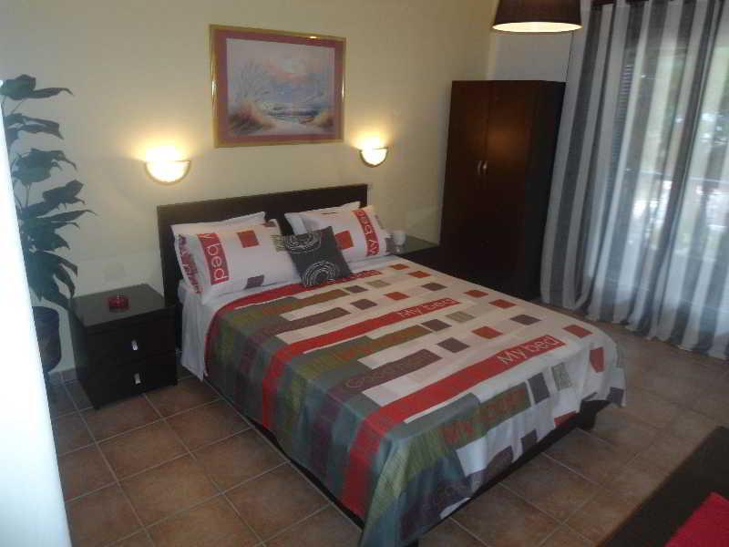 Machi Rooms Патітірі Екстер'єр фото